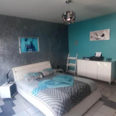 Chez L'habitant Avec Jacuzzi Hardinghen